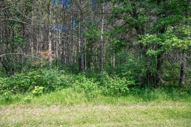 $169,400 | 2.08-ac Clearview, Nekoosa, WI 54456