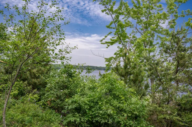 $169,400 | 2.08-ac Clearview, Nekoosa, WI 54456