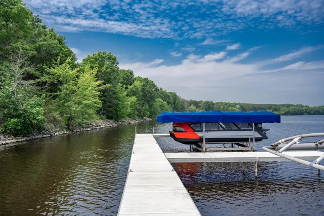 $169,400 | 2.08-ac Clearview, Nekoosa, WI 54456