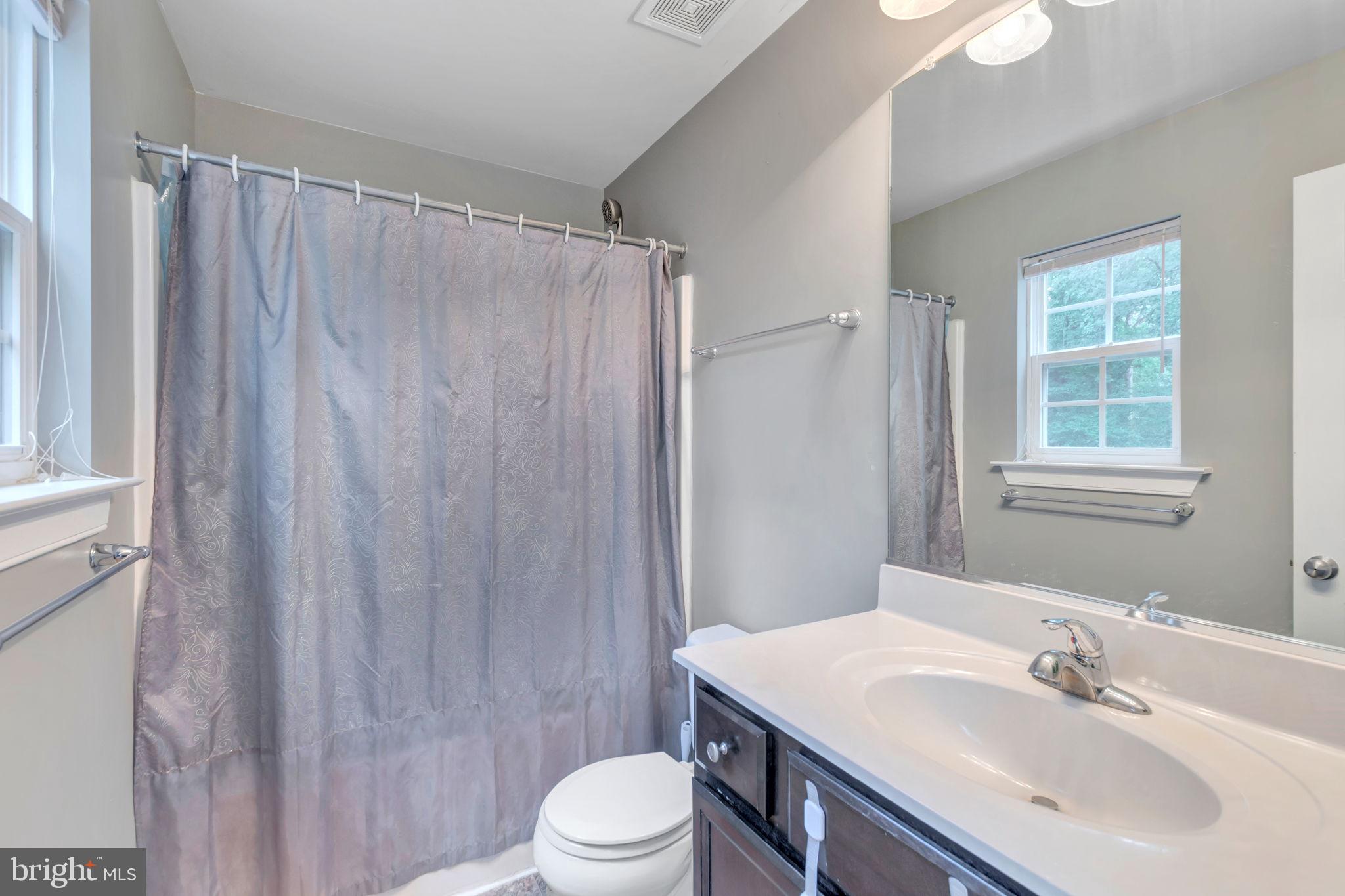 149 Dawns Ridge Louisa, VA 23093 - Photo 15 of 91 Master Bath