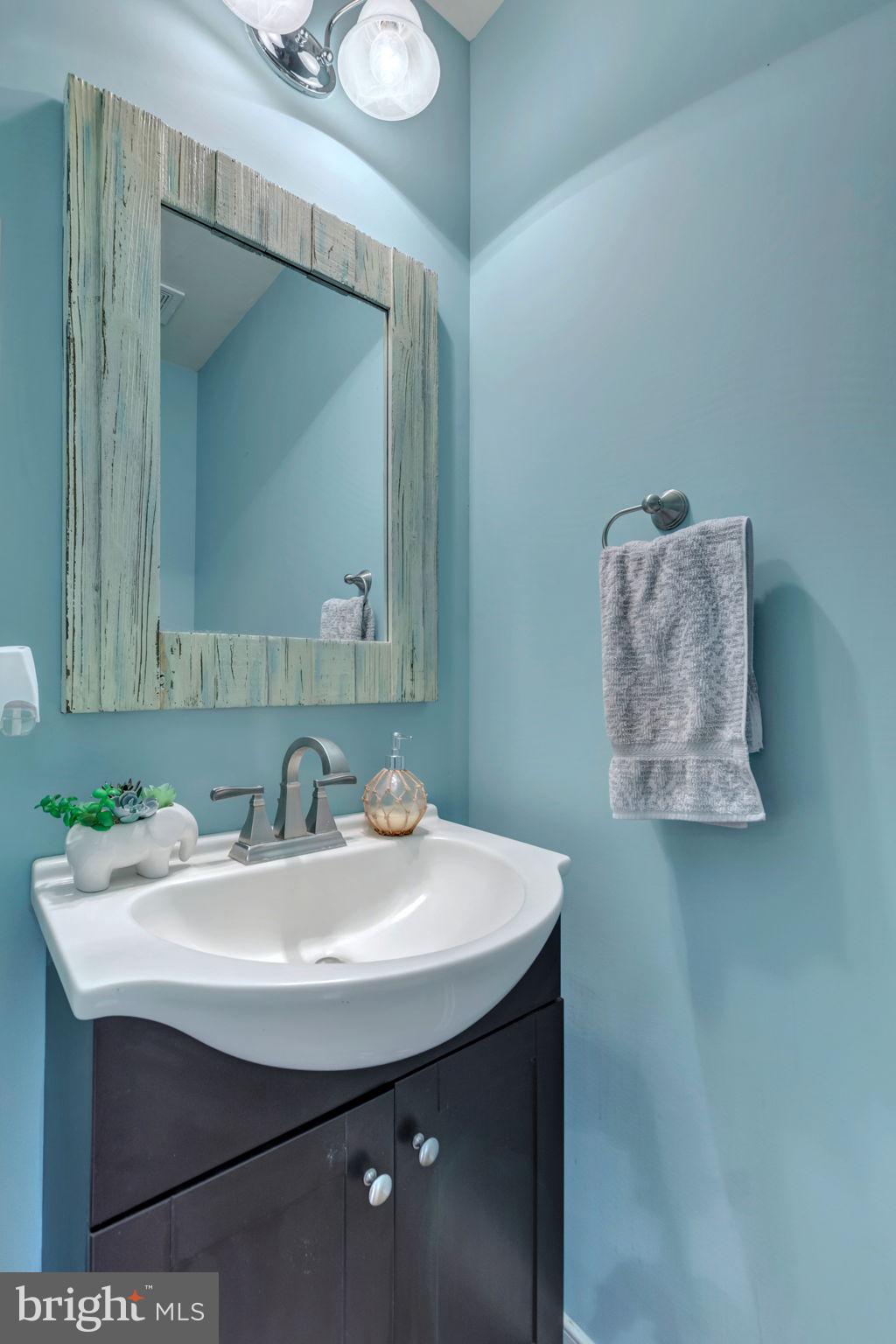 149 Dawns Ridge Louisa, VA 23093 - Photo 20 of 91 Half Bath Main Level