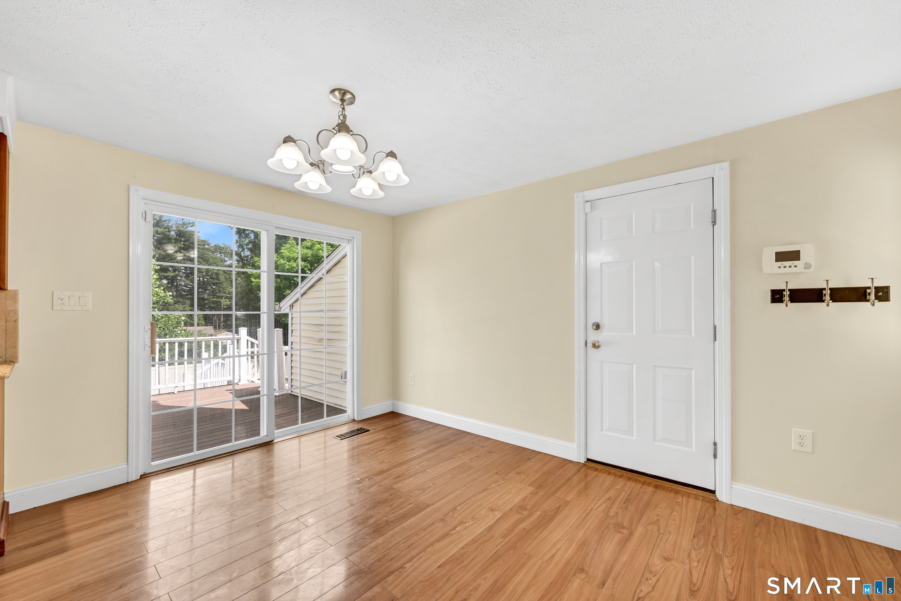 52 Monce Road Burlington, CT 06013 - Photo 8 of 39