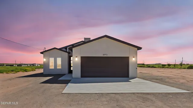 $293,000 | 1372 Syrian Desert Drive, Chaparral, NM 88081