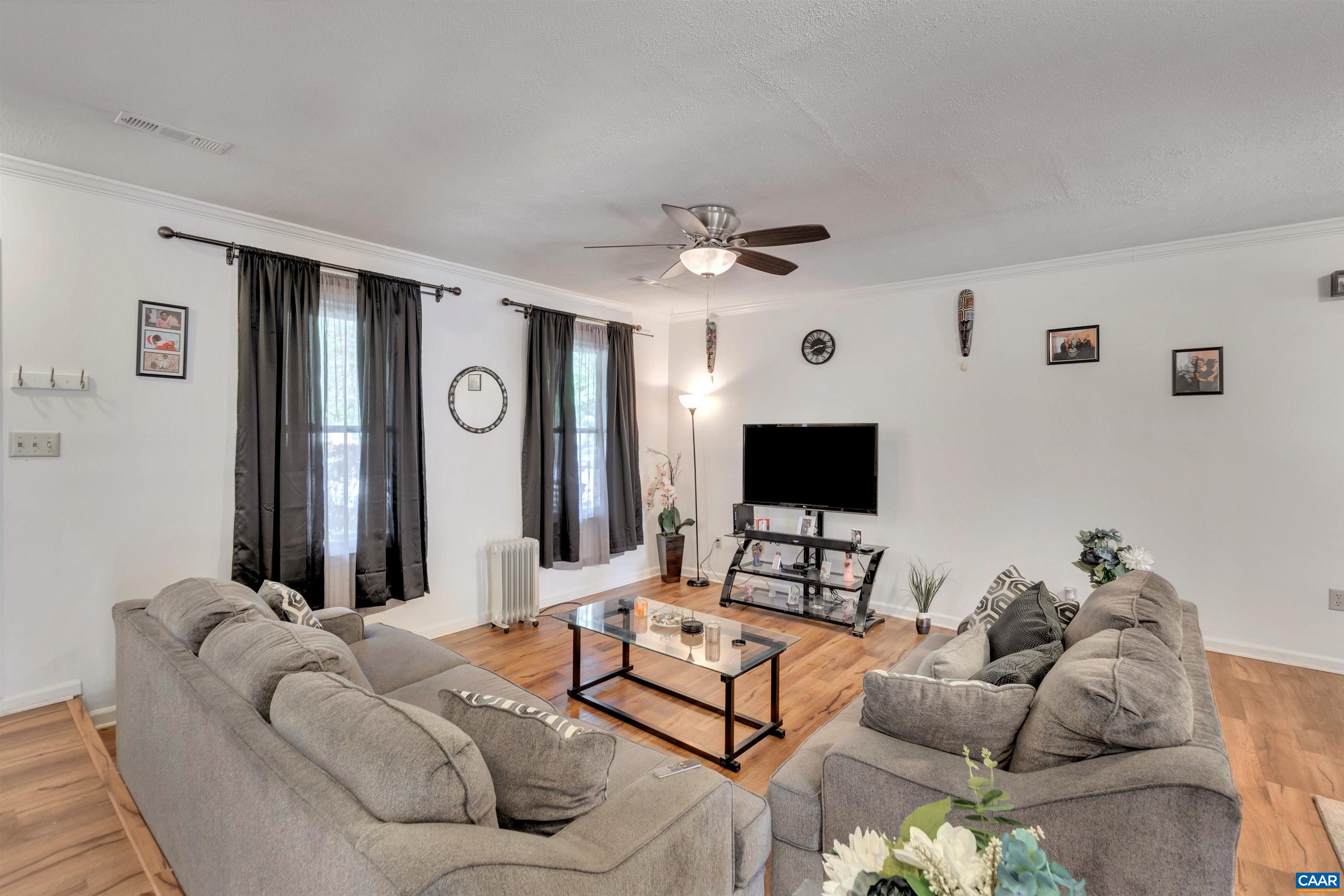 1469 Minor Ridge Court Charlottesville, VA 22901 - Photo 6 of 29 Gallery Image 6