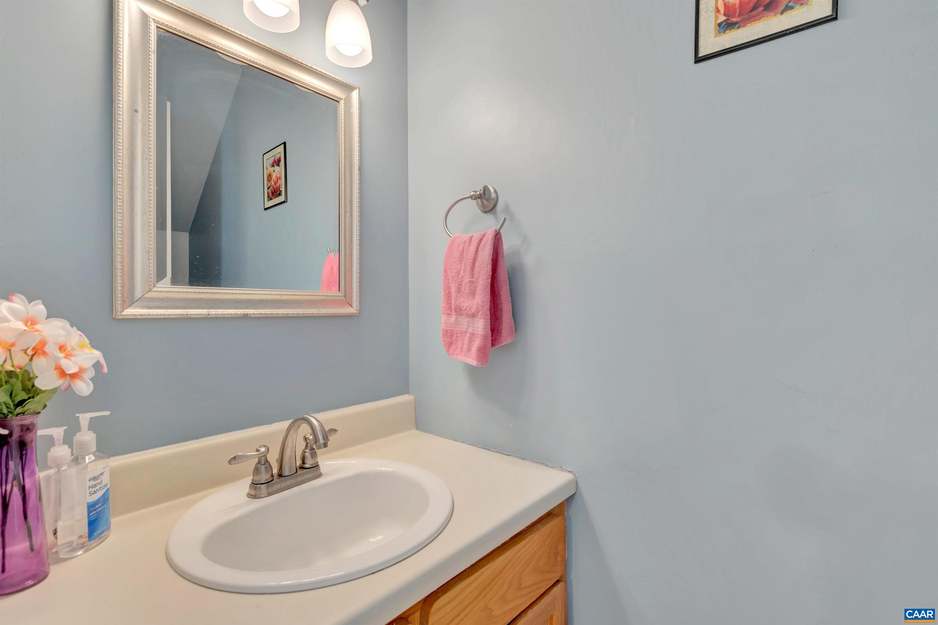 1469 Minor Ridge Court Charlottesville, VA 22901 - Photo 10 of 29 Gallery Image 10
