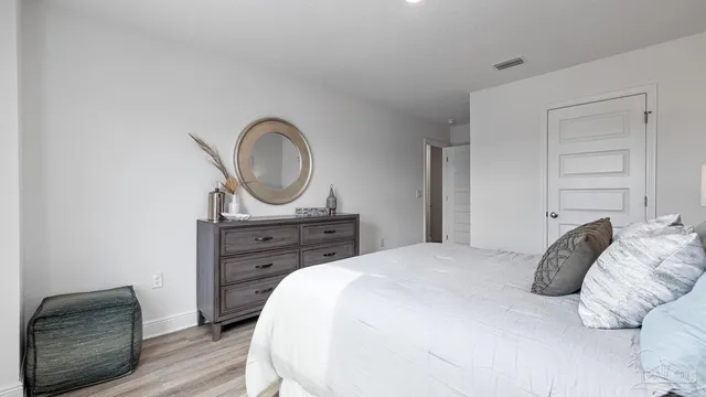 $372,900 | 9904 Starling Drive, Pensacola, FL 32506