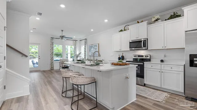 $372,900 | 9904 Starling Drive, Pensacola, FL 32506