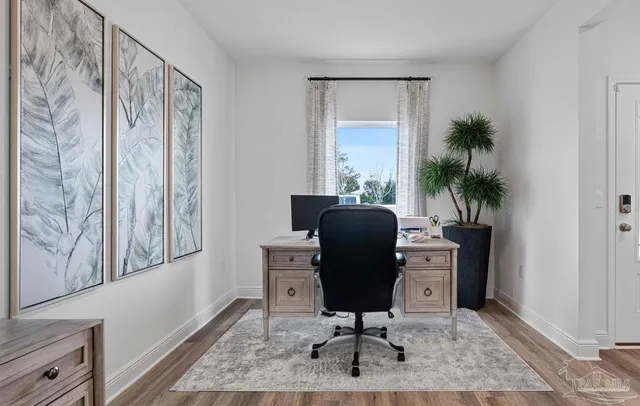 $372,900 | 9904 Starling Drive, Pensacola, FL 32506