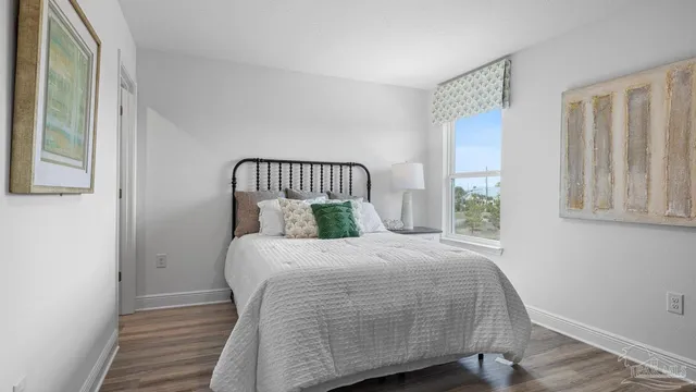 $372,900 | 9904 Starling Drive, Pensacola, FL 32506