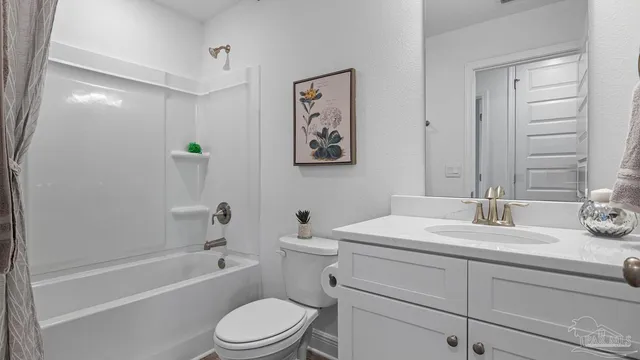 $372,900 | 9904 Starling Drive, Pensacola, FL 32506