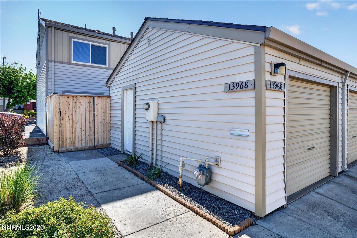 13968 Lear Boulevard Reno, NV 89506 - Photo 2 of 29 03-DSC_8613