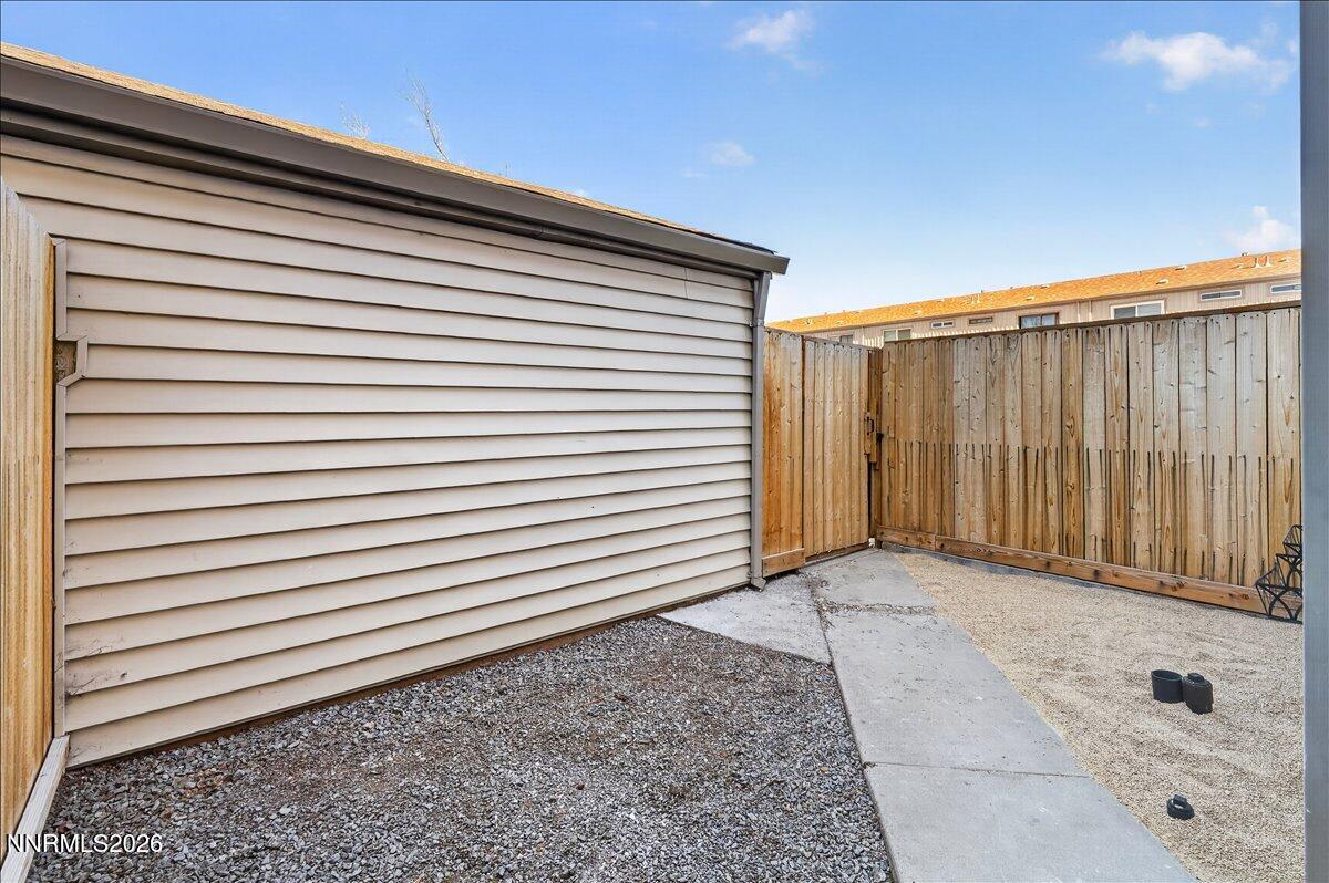 13968 Lear Boulevard Reno, NV 89506 - Photo 3 of 29 04-DSC_8848