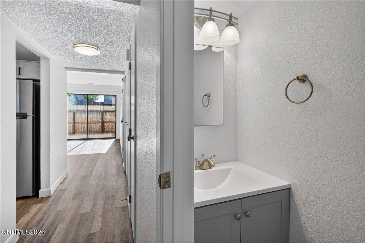 13968 Lear Boulevard Reno, NV 89506 - Photo 7 of 29 08-DSC_8693