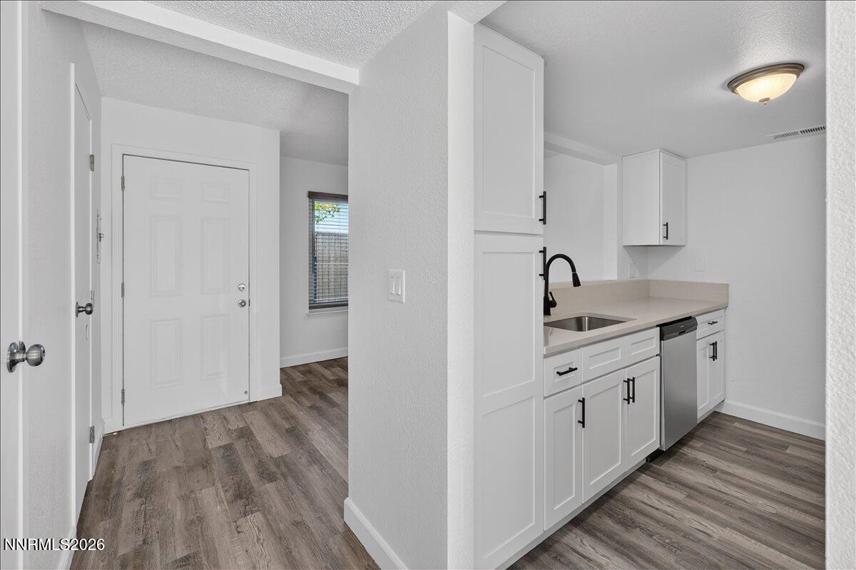 13968 Lear Boulevard Reno, NV 89506 - Photo 8 of 29 09-DSC_8713