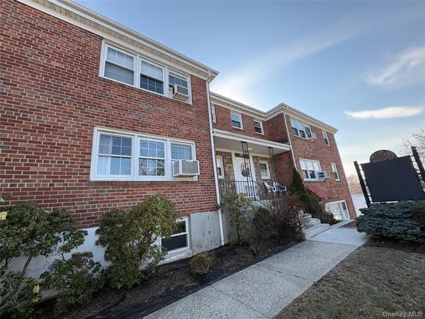 $3,500 | 180-unit #b1 Brook Street, Scarsdale, NY 10583