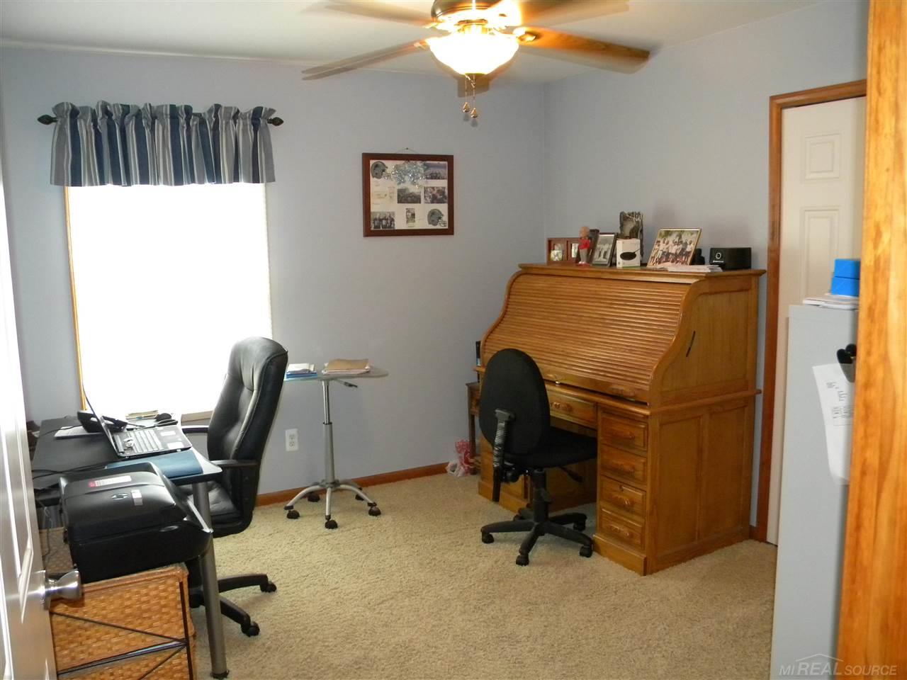 24229 Armada Ridge Road Armada, MI 48005 - Photo 22 of 38 50079914-21.JPG