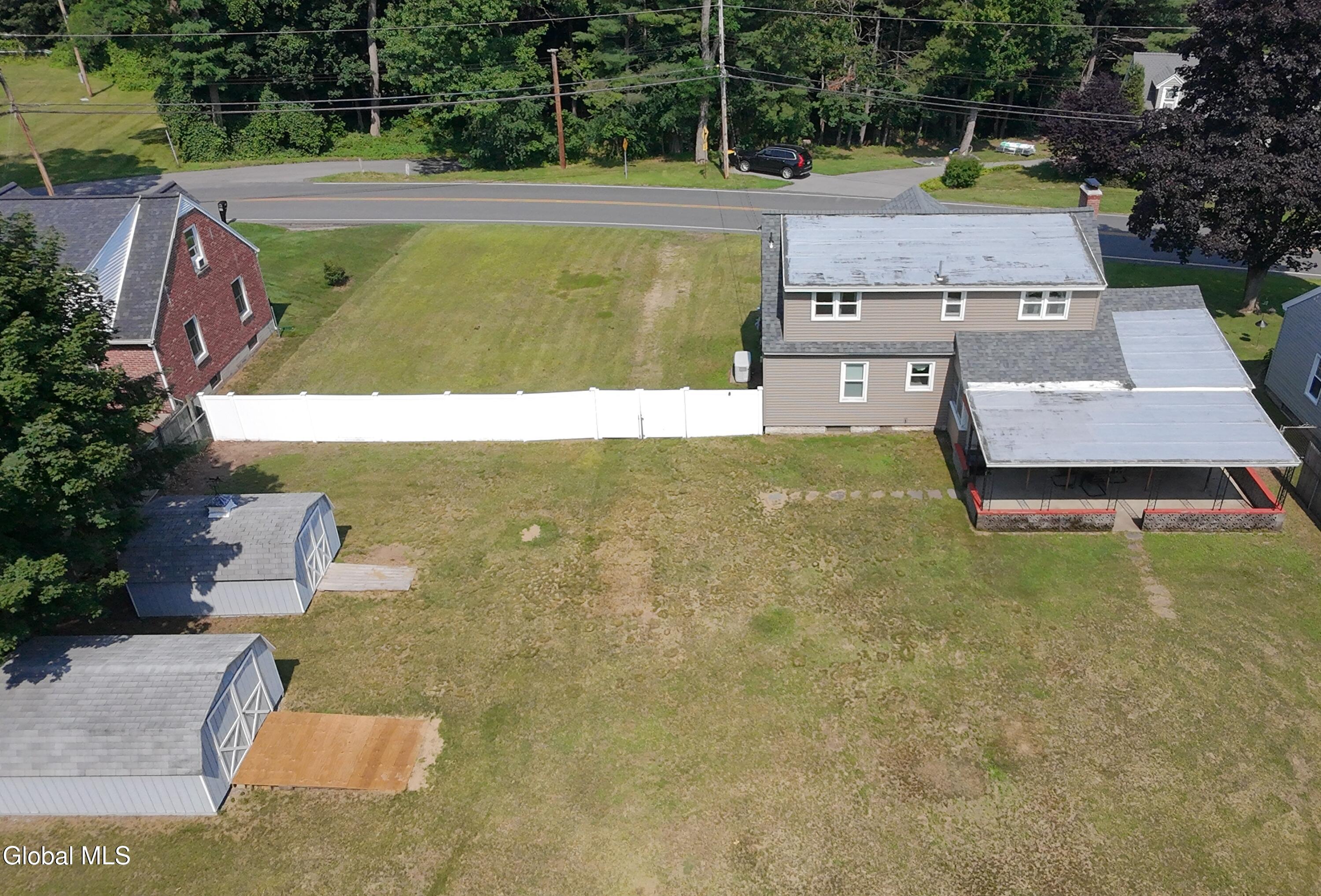 113 Gordon Road Rotterdam, NY 12306 - Photo 40 of 40 Drone back yard