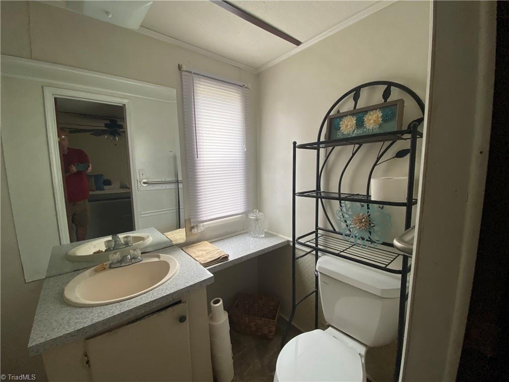 592 Farmer Road Denton, NC 27239 - Photo 14 of 22 Gallery Image 14