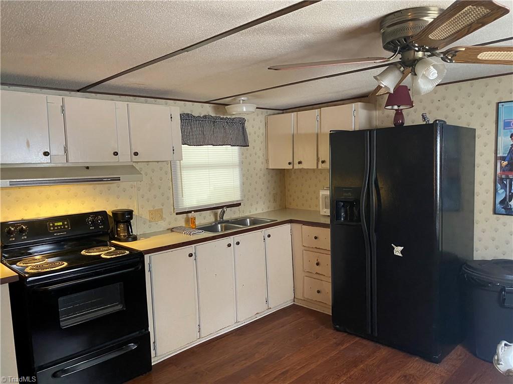 592 Farmer Road Denton, NC 27239 - Photo 5 of 22 Gallery Image 5