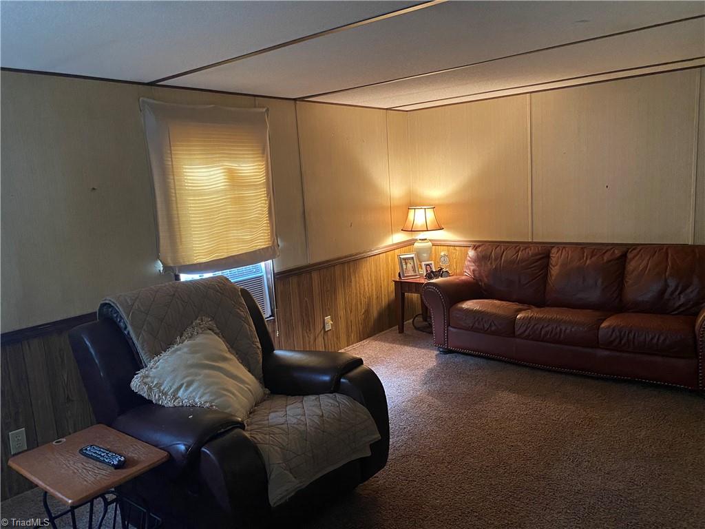 592 Farmer Road Denton, NC 27239 - Photo 6 of 22 Gallery Image 6