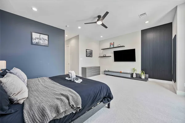 $6,000 | 5821 Kansas Street, Houston, TX 77007