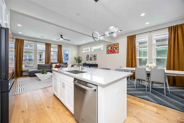 $6,000 | 5821 Kansas Street, Houston, TX 77007