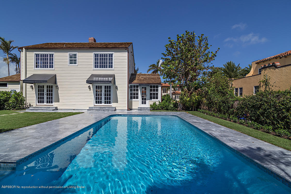 230 Murray Road West Palm Beach, FL 33405 - Photo 23 of 33 a view of pool with yard