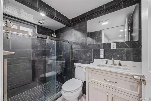 $1,798,000 | 642 Lenore Lane, Elmont, NY 11003