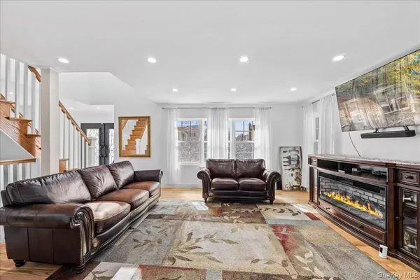 $1,798,000 | 642 Lenore Lane, Elmont, NY 11003