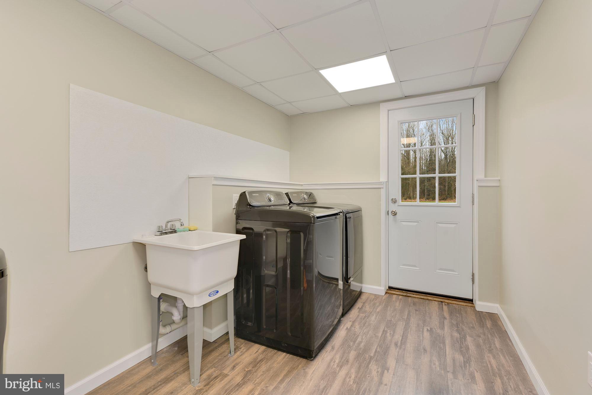 221 Arneys Mt Road Pemberton, NJ 08068 - Photo 20 of 28 a utility room with dryer and washer