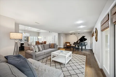 $1,450,000 | 242 Vanderpool Lane, Houston, TX 77024