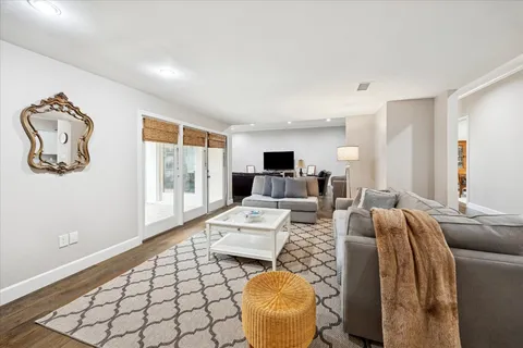 $1,450,000 | 242 Vanderpool Lane, Houston, TX 77024