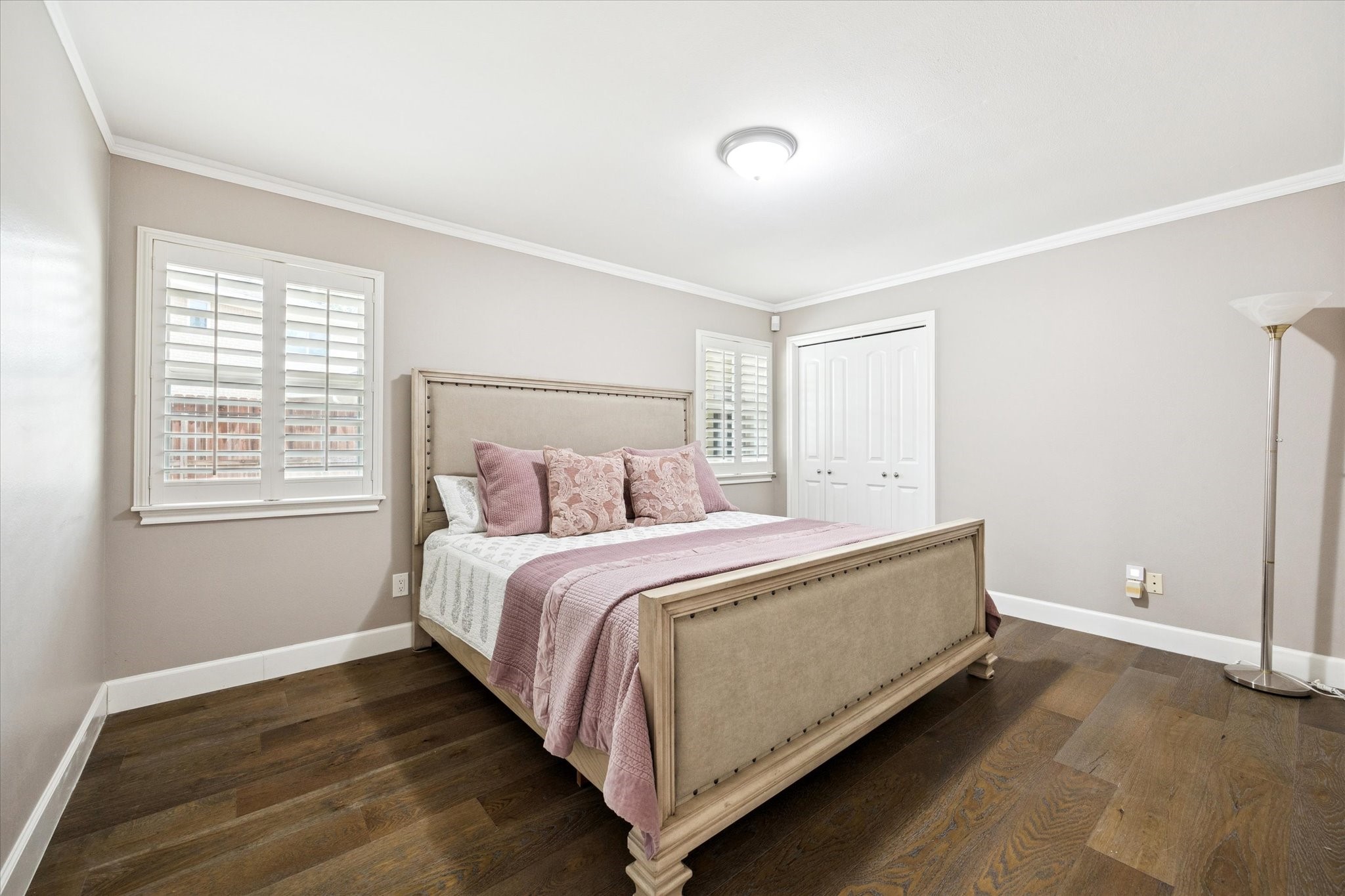 242 Vanderpool Lane Houston, TX 77024 - Photo 23 of 33