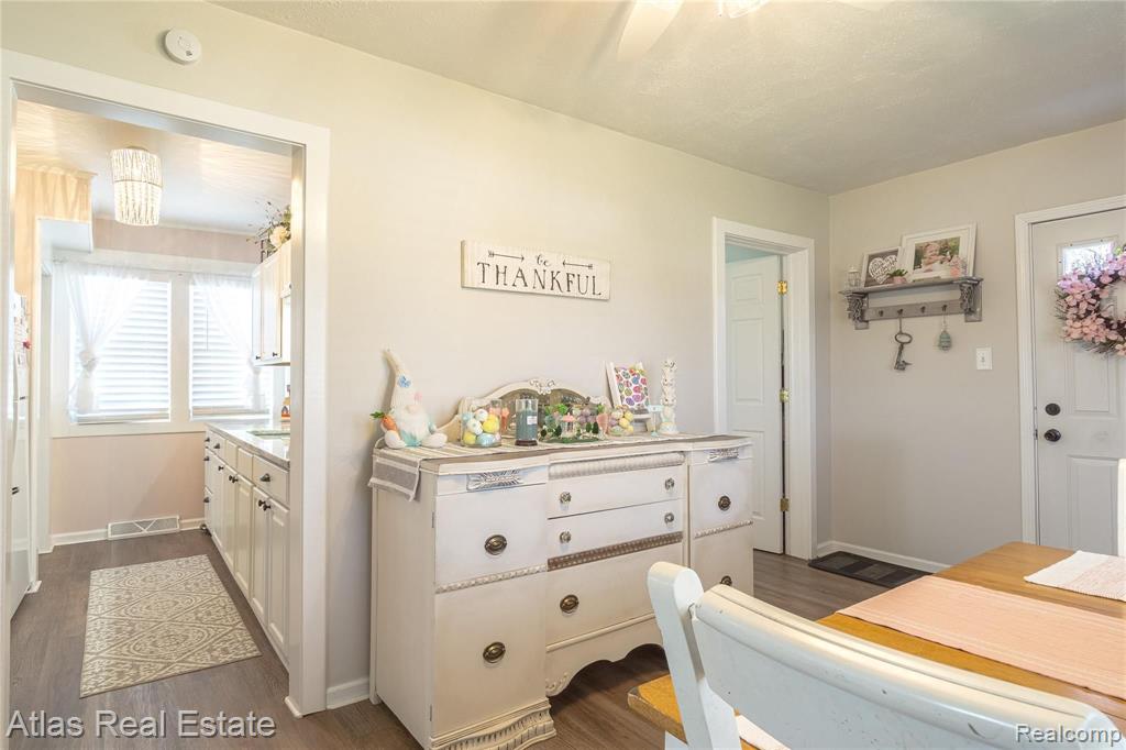 9053 Perry Road Atlas, MI 48411 - Photo 21 of 41