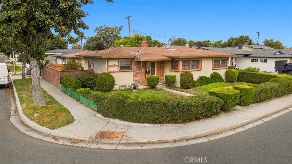 1803 North Studebaker Road Long Beach, CA 90815 - Photo 2 of 34 Gallery Image 2