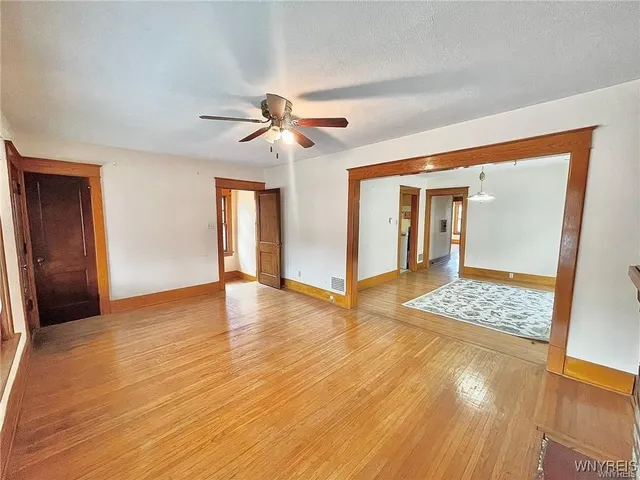 $1,400 | 88 Hartwell Road, Buffalo, NY 14216