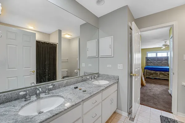 $350,000 | 70 Deer Haven Court, Crete, IL 60417