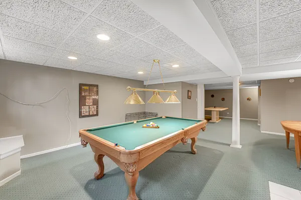 $350,000 | 70 Deer Haven Court, Crete, IL 60417