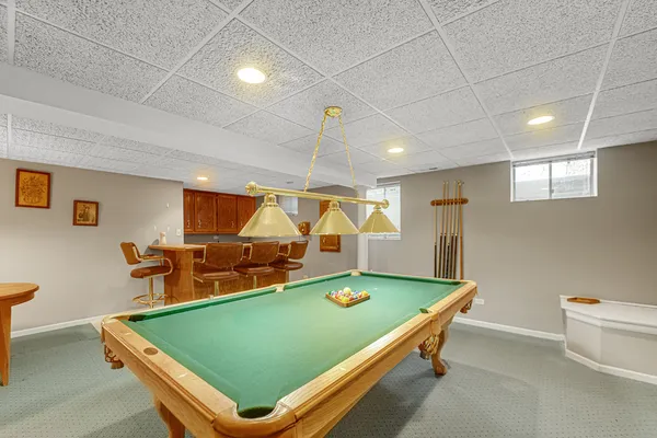 $350,000 | 70 Deer Haven Court, Crete, IL 60417