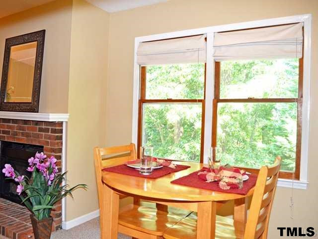 3625 Mill Run, Unit 5 Raleigh, NC 27612 - Photo 12 of 22 Dining Room