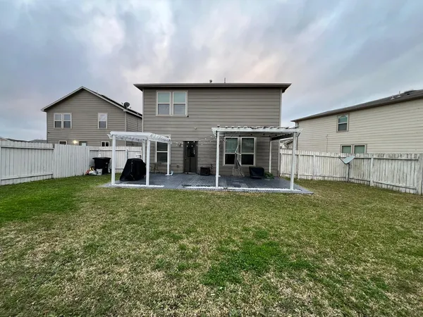 $2,200 | 13911 Rock Range Lane, Houston, TX 77048