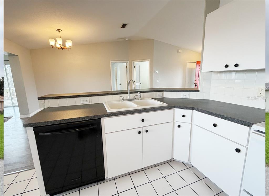 6070 Southwest 99th Place Ocala, FL 34476 - Photo 19 of 47
