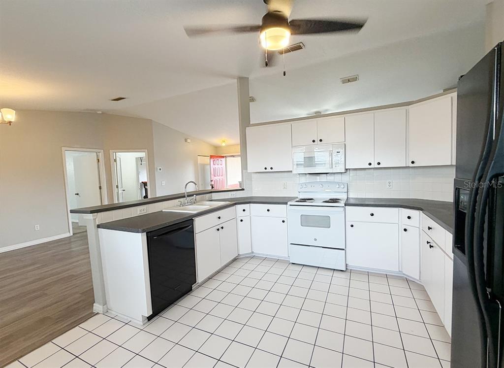 6070 Southwest 99th Place Ocala, FL 34476 - Photo 21 of 47