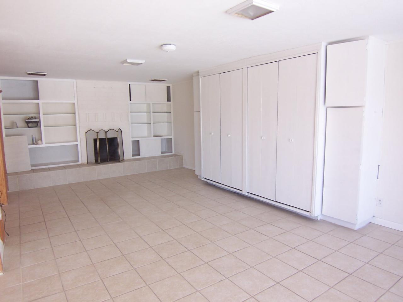 5313 West Camelback Road Phoenix, AZ 85031 - Photo 5 of 14 Living Room