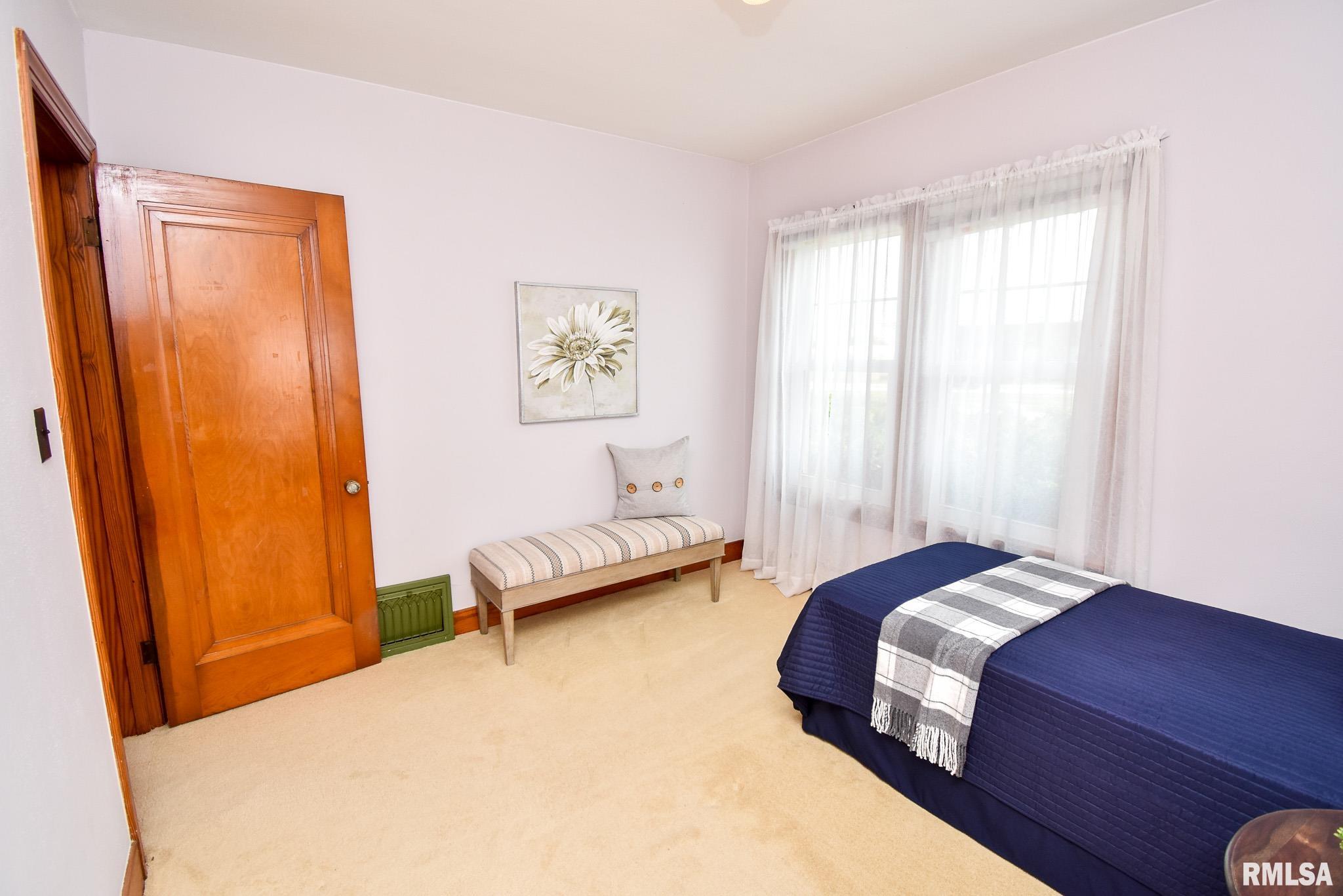 710 Springfield Road East Peoria, IL 61611 - Photo 19 of 35