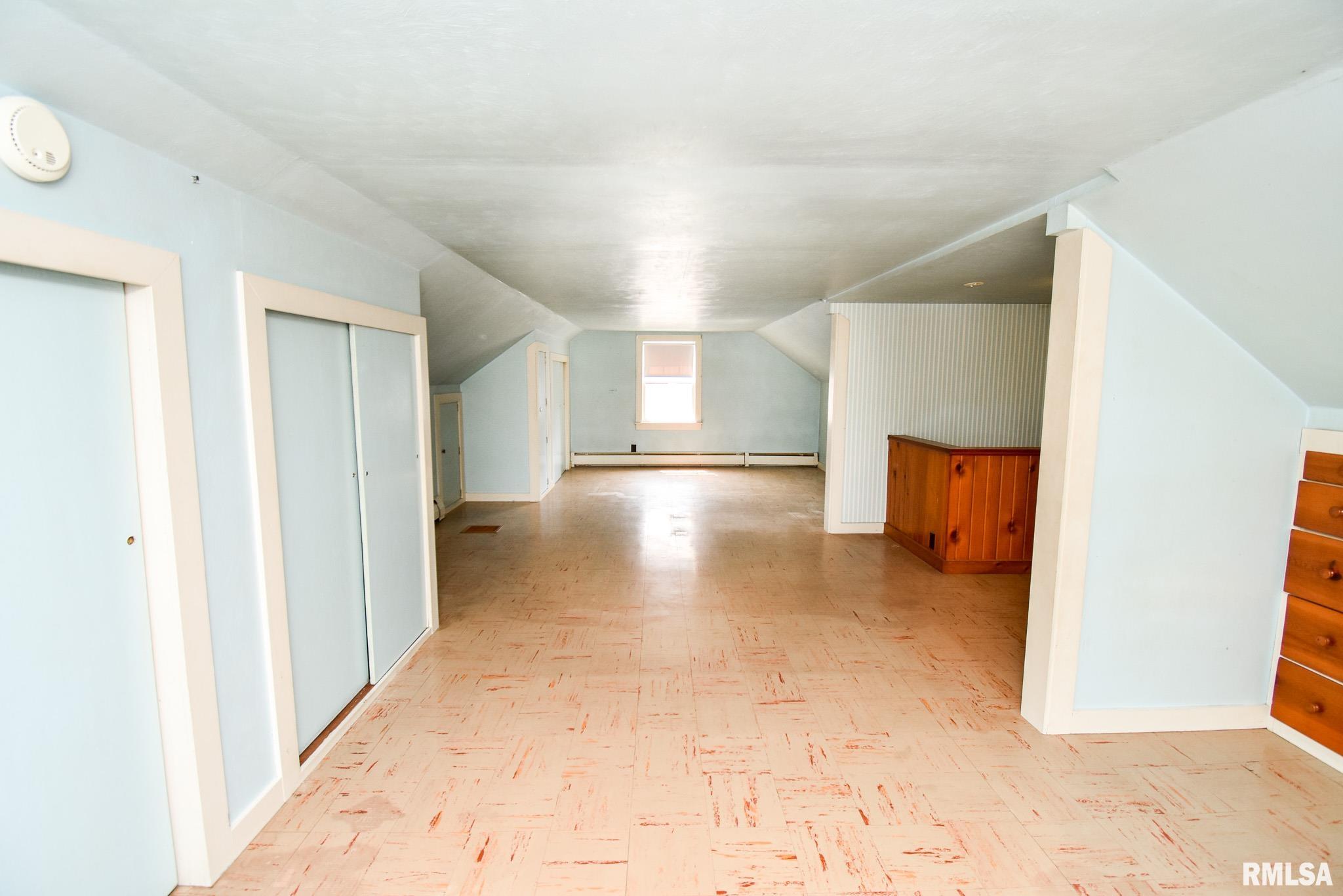 710 Springfield Road East Peoria, IL 61611 - Photo 22 of 35