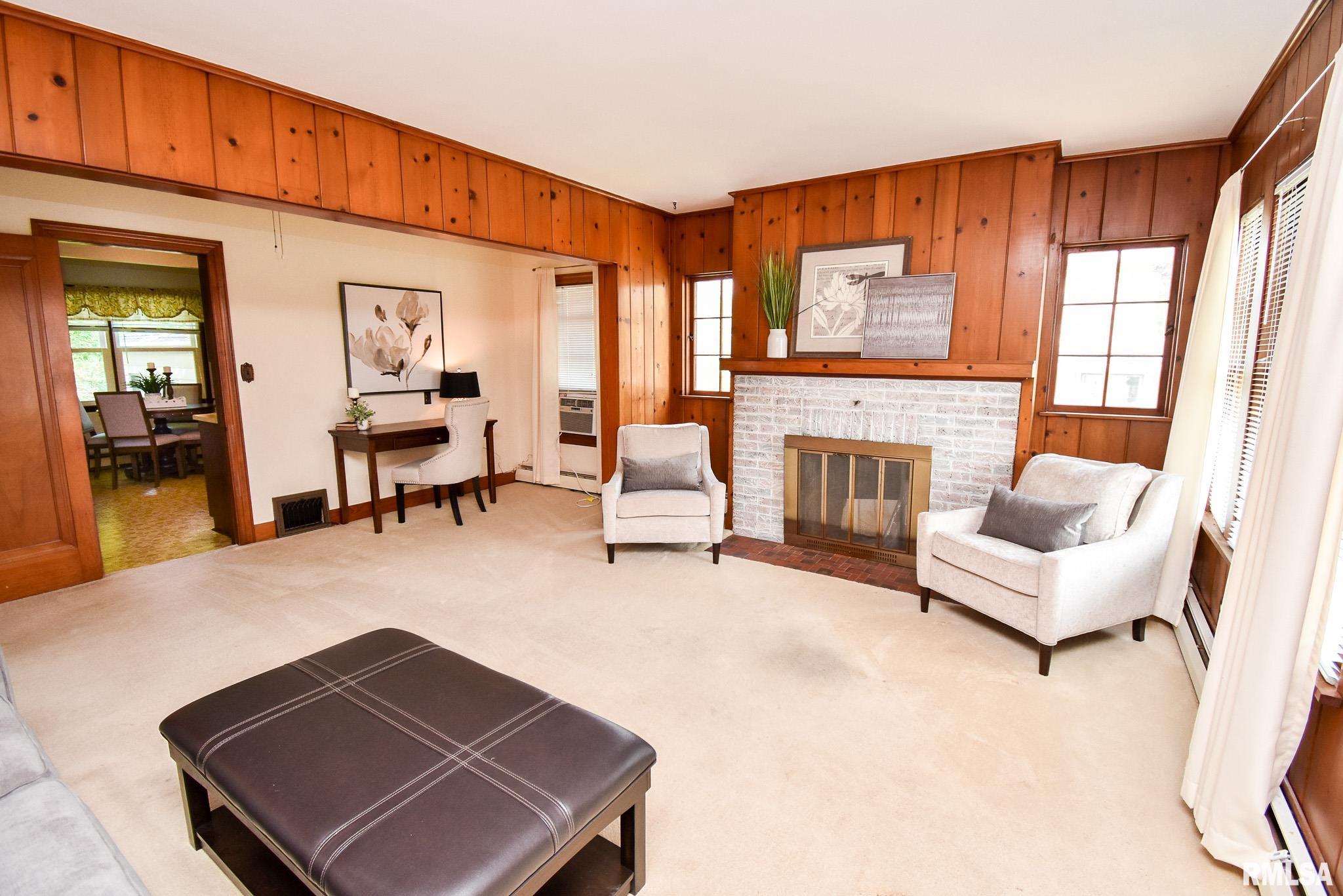 710 Springfield Road East Peoria, IL 61611 - Photo 5 of 35