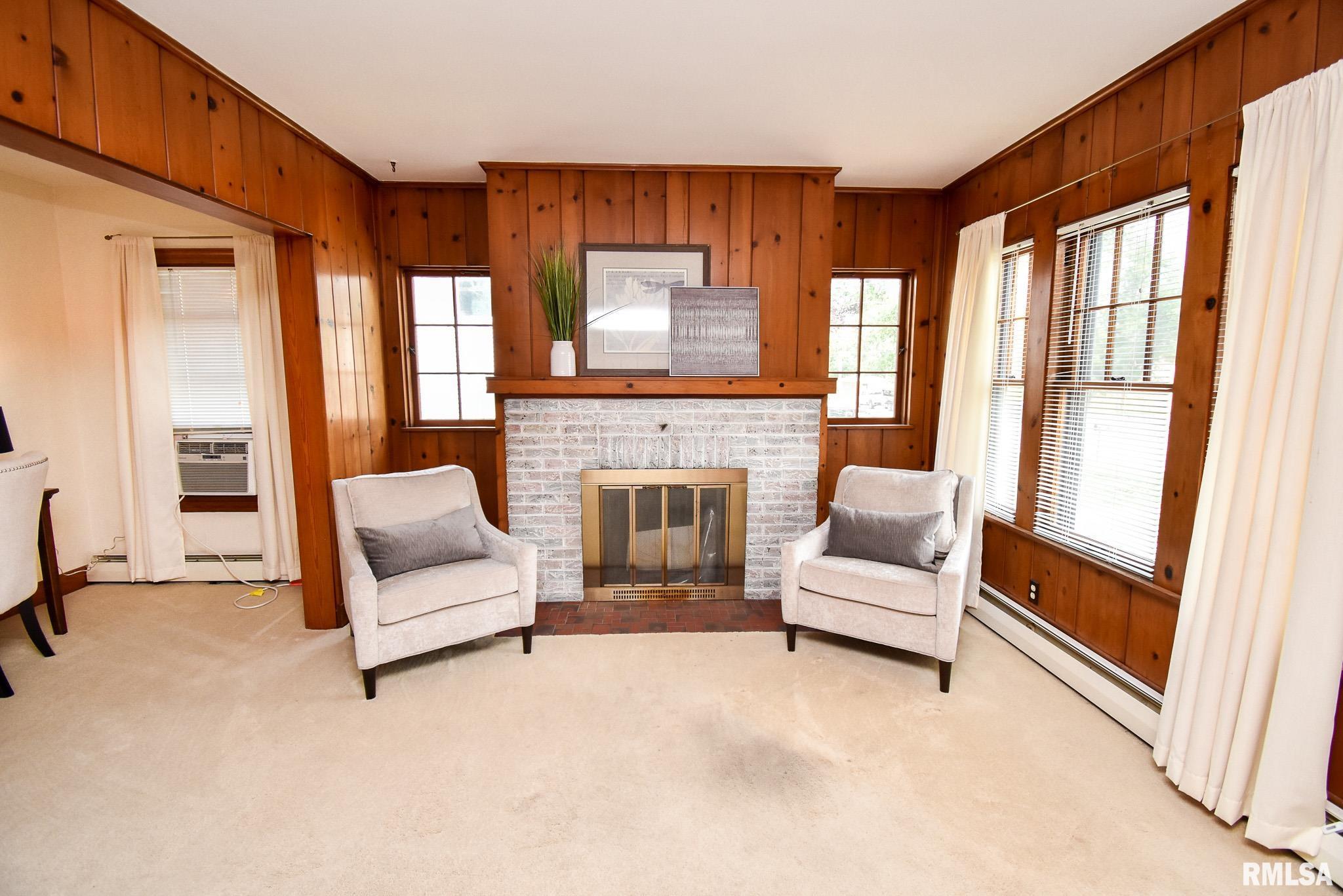 710 Springfield Road East Peoria, IL 61611 - Photo 6 of 35