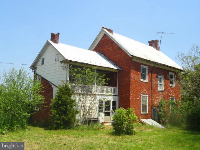 8231 Rocky Ridge Road Thurmont, MD 21788 - Photo 11 of 30 Exterior (Rear)
