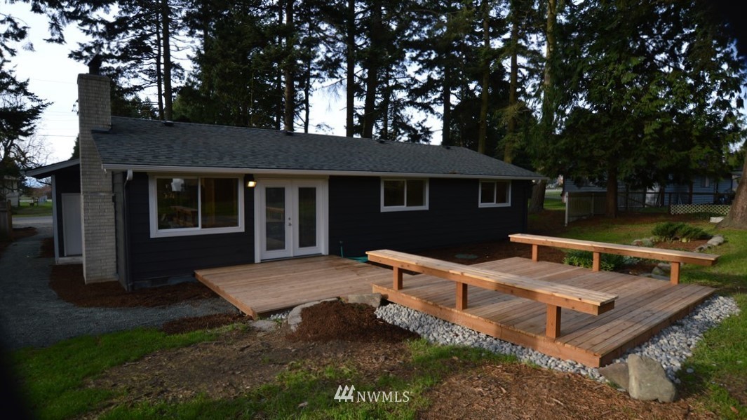 1948 Island View Road Oak Harbor, WA 98277 - Photo 2 of 11 Gallery Image 2
